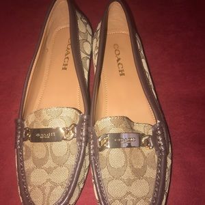 NWOT. Coach dress flats